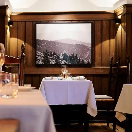 & Restaurant Linde Ξενοδοχείο Münstertal