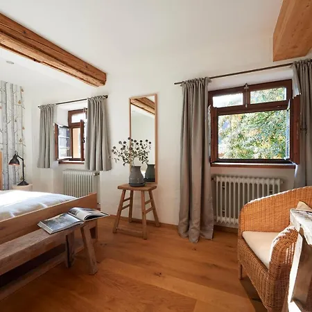 Ξενοδοχείο & Restaurant Linde 3*