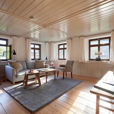 & Restaurant Linde Hotel